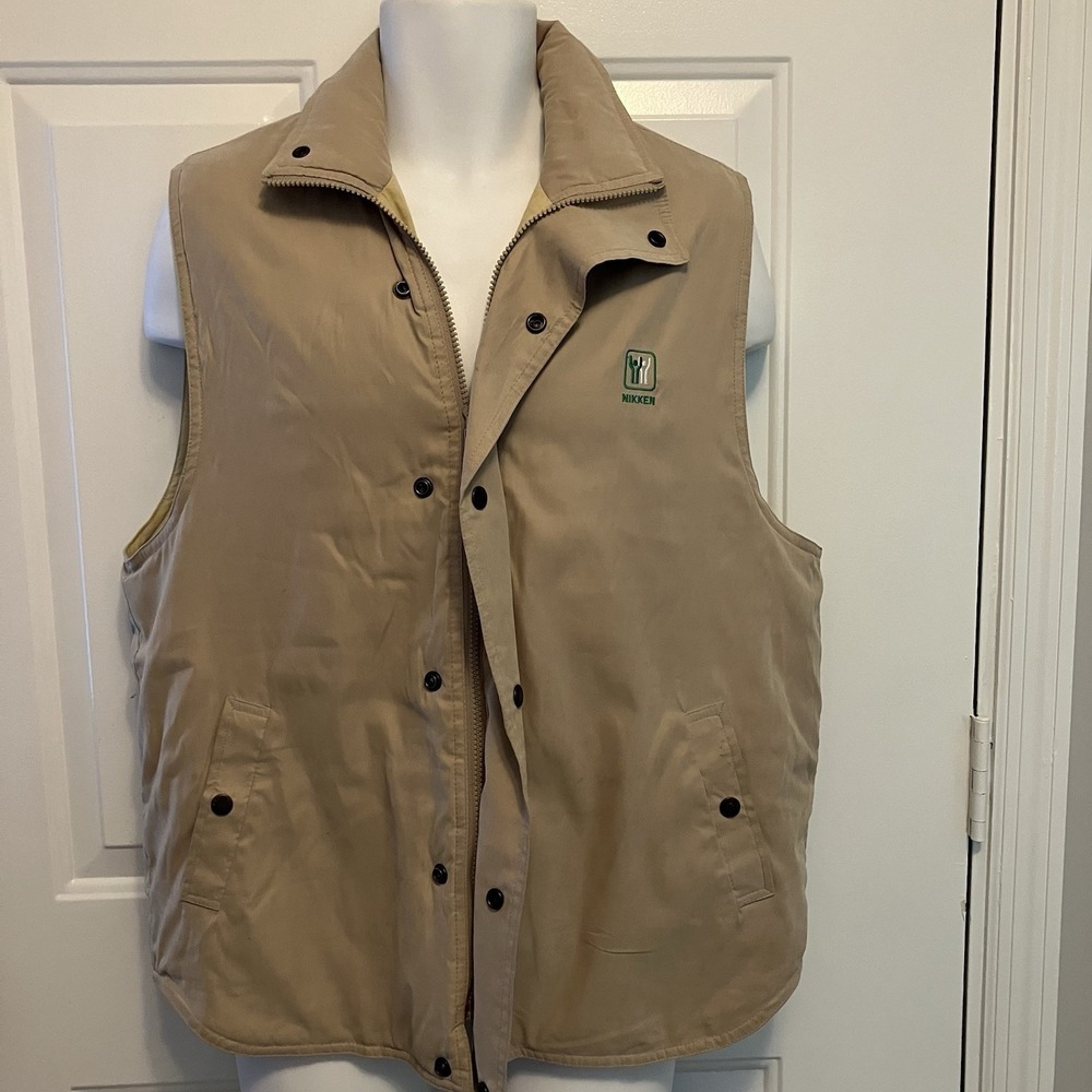 Nikken Vest Mens Medium M Khaki Beige Snap Full Zip Front Puffer Utility Pockets